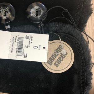 target kamar shearling style boots